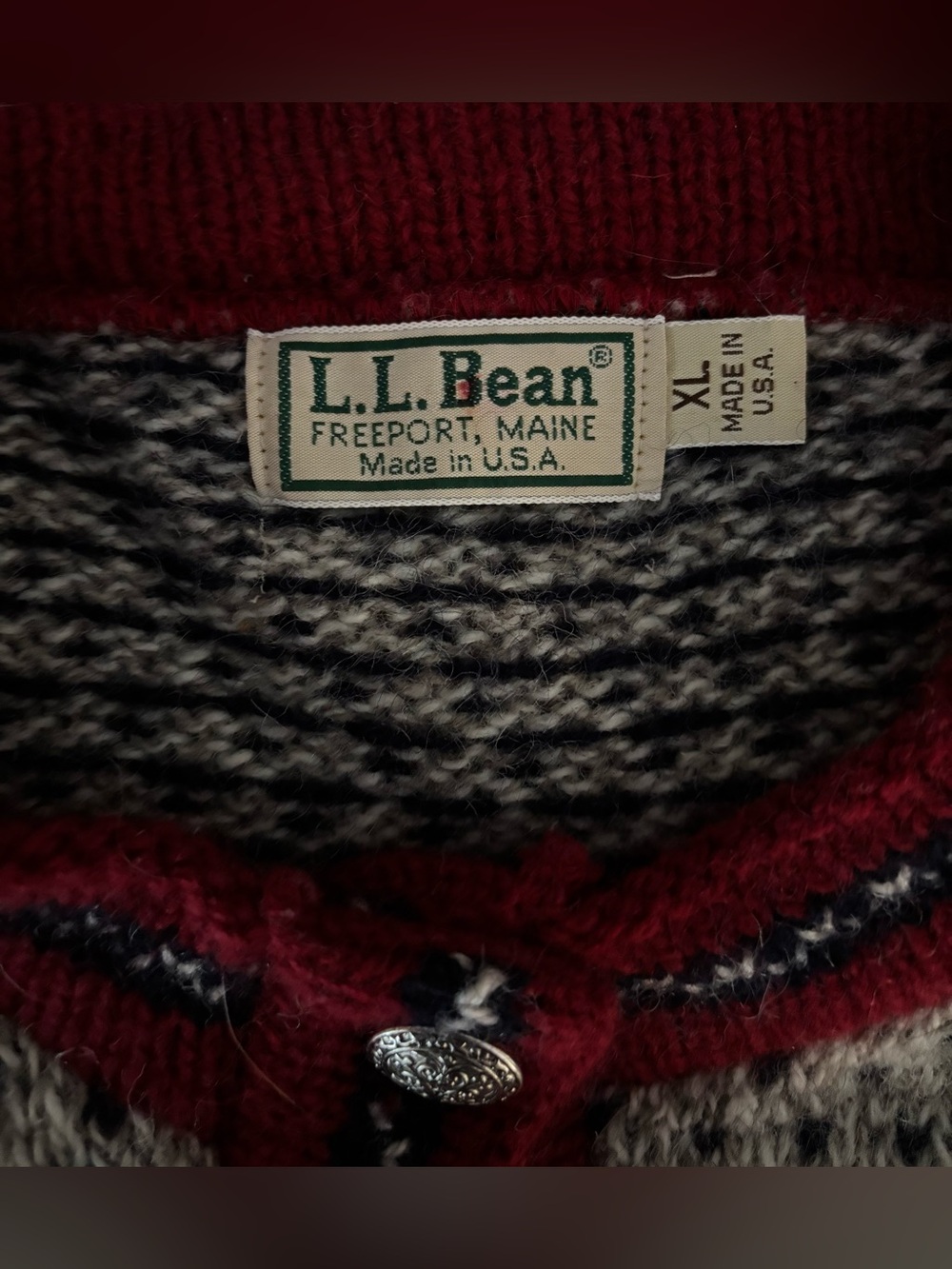 L.L. Bean Women's Light Gray Knit Cardigan with Burgundy Trim - Picture 3 of 16